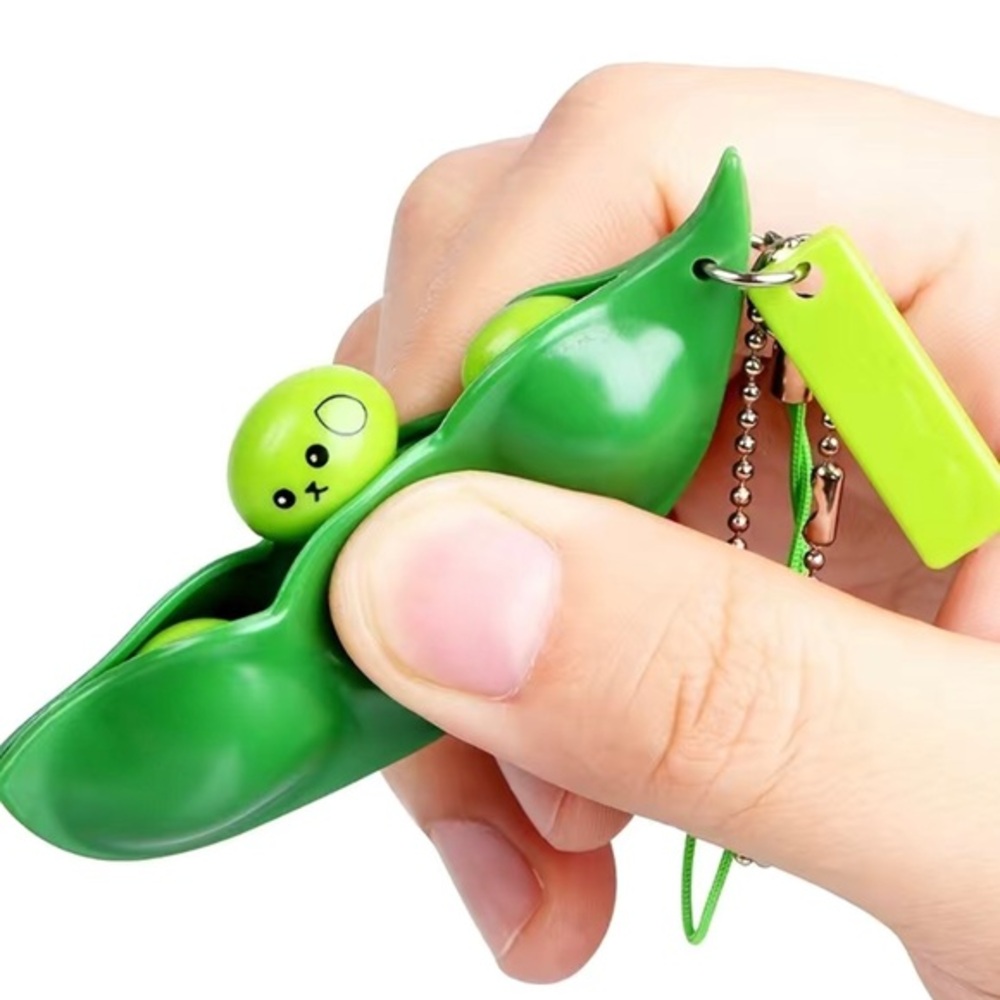 Cute Edamame Pea Pod Fidget Keychain – Stress Relief Toy for Anxiety kids adult - Picture 3 of 6